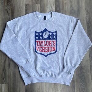 Taylor's Version NFL Sweatshirt, Light Gray Size Medium Crewneck Sweatshirt NEW‎